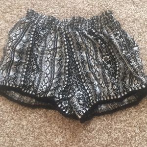 Joey b black and white shorts